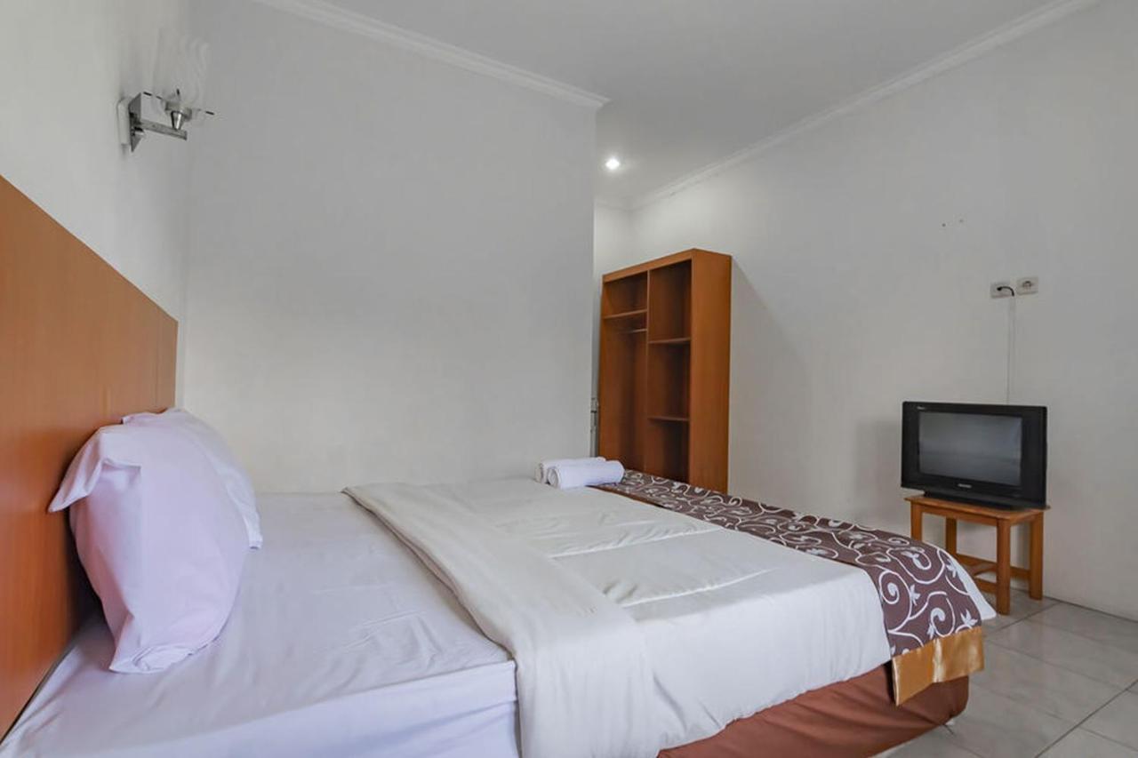 Hotel Puspa Sari Redpartner Чиатер Экстерьер фото